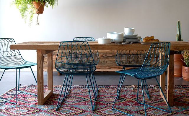 Trazos metálicos / Bend Furniture