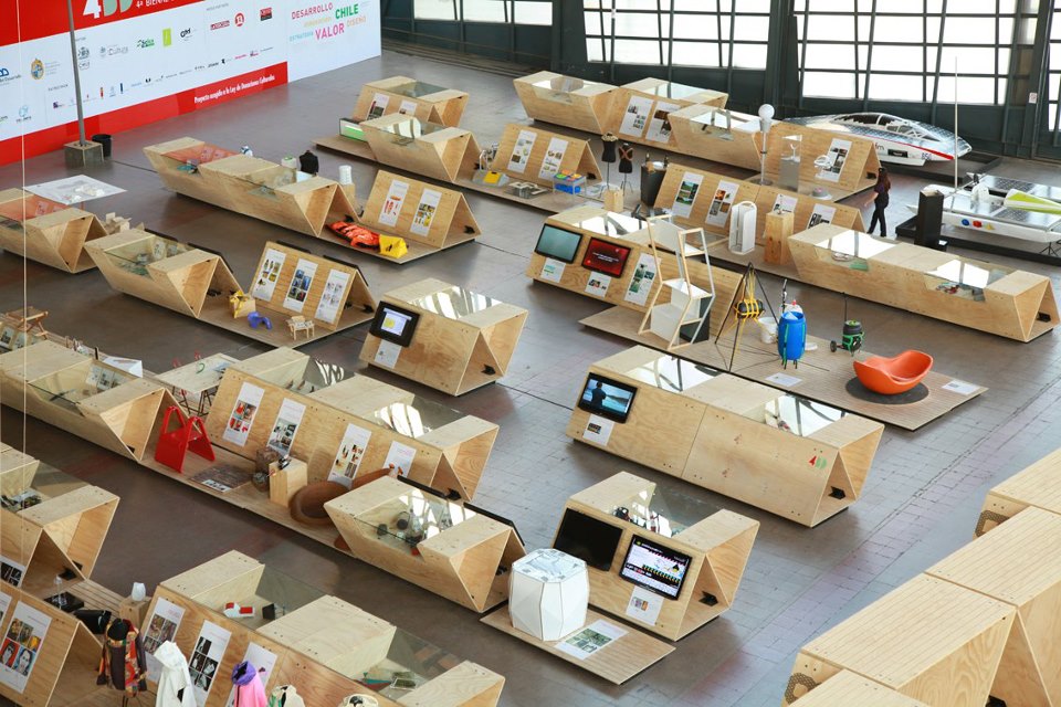 Bienal de diseño en Santiago