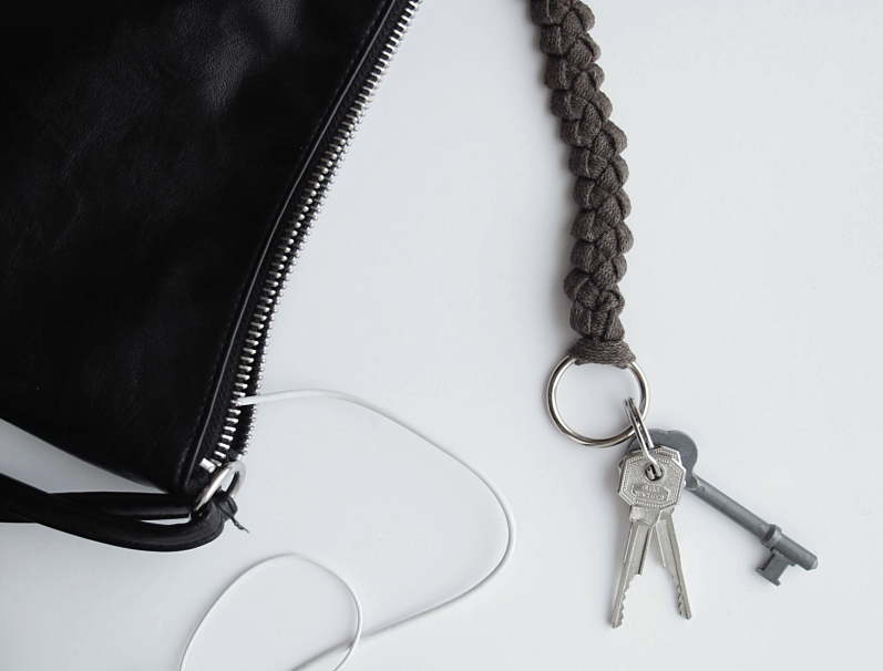 DIY Llavero Trenzado