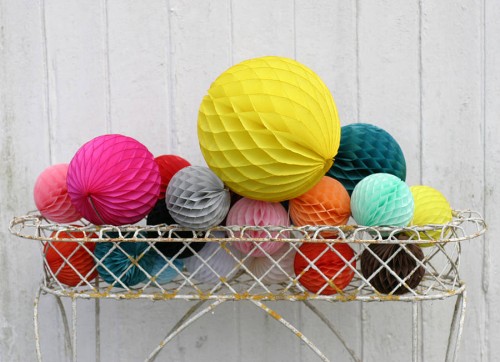 Honeycomb Balls: Papel y color
