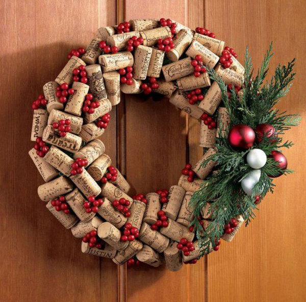 9-wine-cork-wreath
