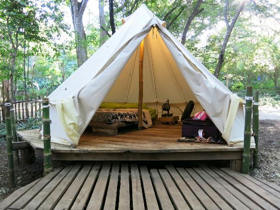 solo-glamping-tent