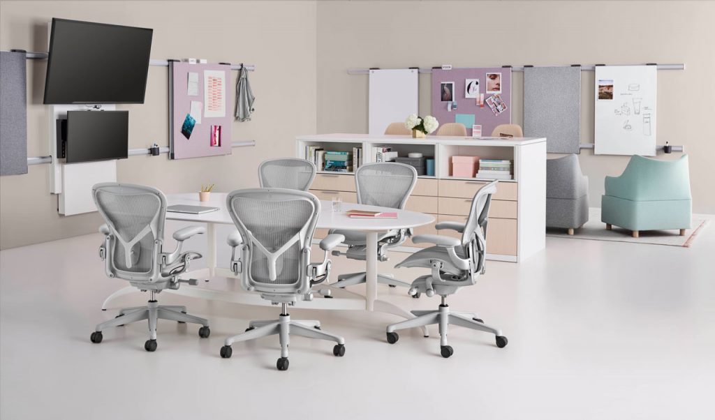 5 razones por las que deberías negociar una silla Aeron en tu contrato